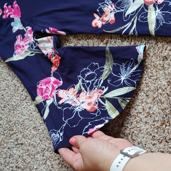 Apt 9 Blouse - Picture 2 of 5